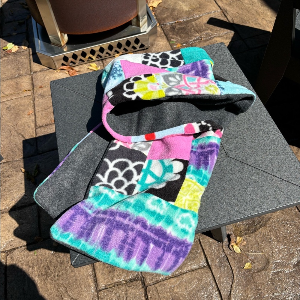 HANDMADE 60” Long Polar Fleece Patchwork Scarf, never worn - Picture 7 of 10